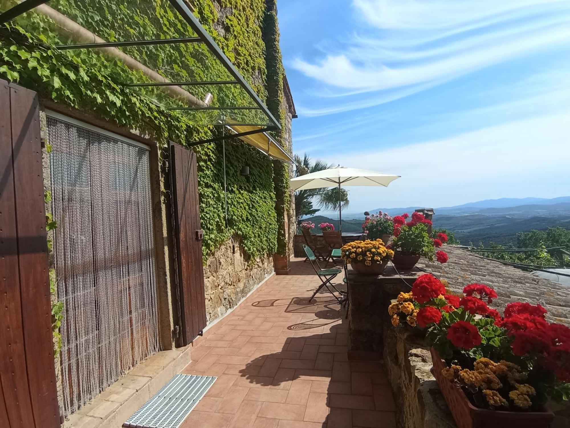 Montemassi Casa Marju旅馆 外观 照片
